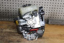 1998-05 Lexus GS300 GS400 GS430 ABS Anti Lock Brake Booster Pump Master Cylinder