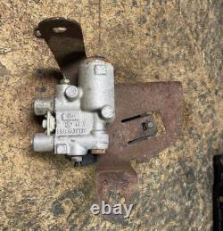 1999-2000 Ford F250 F350 Super Duty 2-Wheel ABS Anti-Lock Brake Pump Module OEM