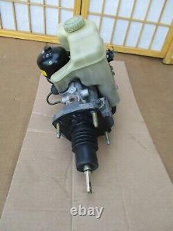 89-90 Buick Riviera / Reatta ABS Anti Lock Brake Pump Master Cylinder Booster