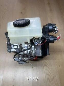 ABS Anti-Lock Brake Actuator Pump withModule Lexus GS400 GS430 GS300 98-05