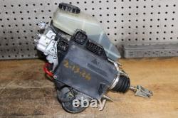 1998-05 Lexus GS300 GS400 GS430 ABS Pompe de maître-cylindre de frein à anti-blocage
