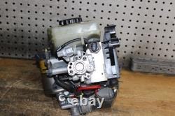 1998-05 Lexus GS300 GS400 GS430 ABS Pompe de maître-cylindre de frein à anti-blocage