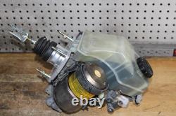 1998-05 Lexus GS300 GS400 GS430 ABS Pompe de maître-cylindre de frein à anti-blocage