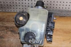1998-05 Lexus GS300 GS400 GS430 ABS Pompe de maître-cylindre de frein à anti-blocage