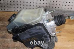 1998-05 Lexus GS300 GS400 GS430 ABS Pompe de maître-cylindre de frein à anti-blocage