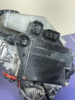 98-05 Lexus GS300 GS400 GS430 ABS Pompe de maître cylindre de frein à disque anti-blocage
