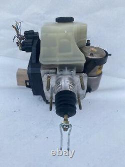 98-05 Lexus Gs300 Gs400 Gs430 Abs Anti Lock Brake Booster Pump Master Cylinder